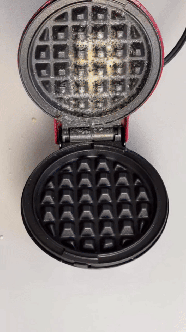 Electric Mini Waffle Maker
